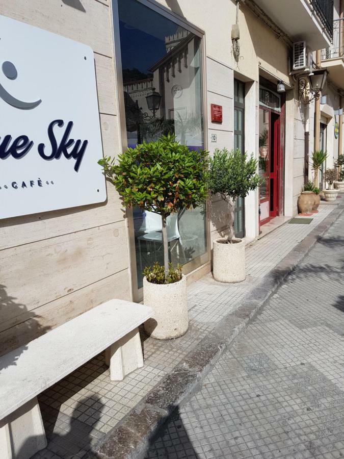 Appartamento Di Pregio In Piazza Durante Letojanni Taormina Exteriér fotografie